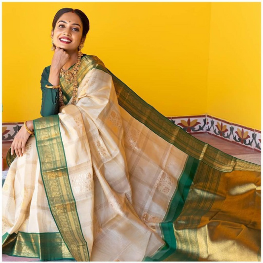 Handcrafted Kanjivaram Design Banarasi Soft Silk Saree with Gorgeous Zari Work