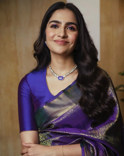 Banarasi Soft Silk Saree – Understated Elegance in Every Thread