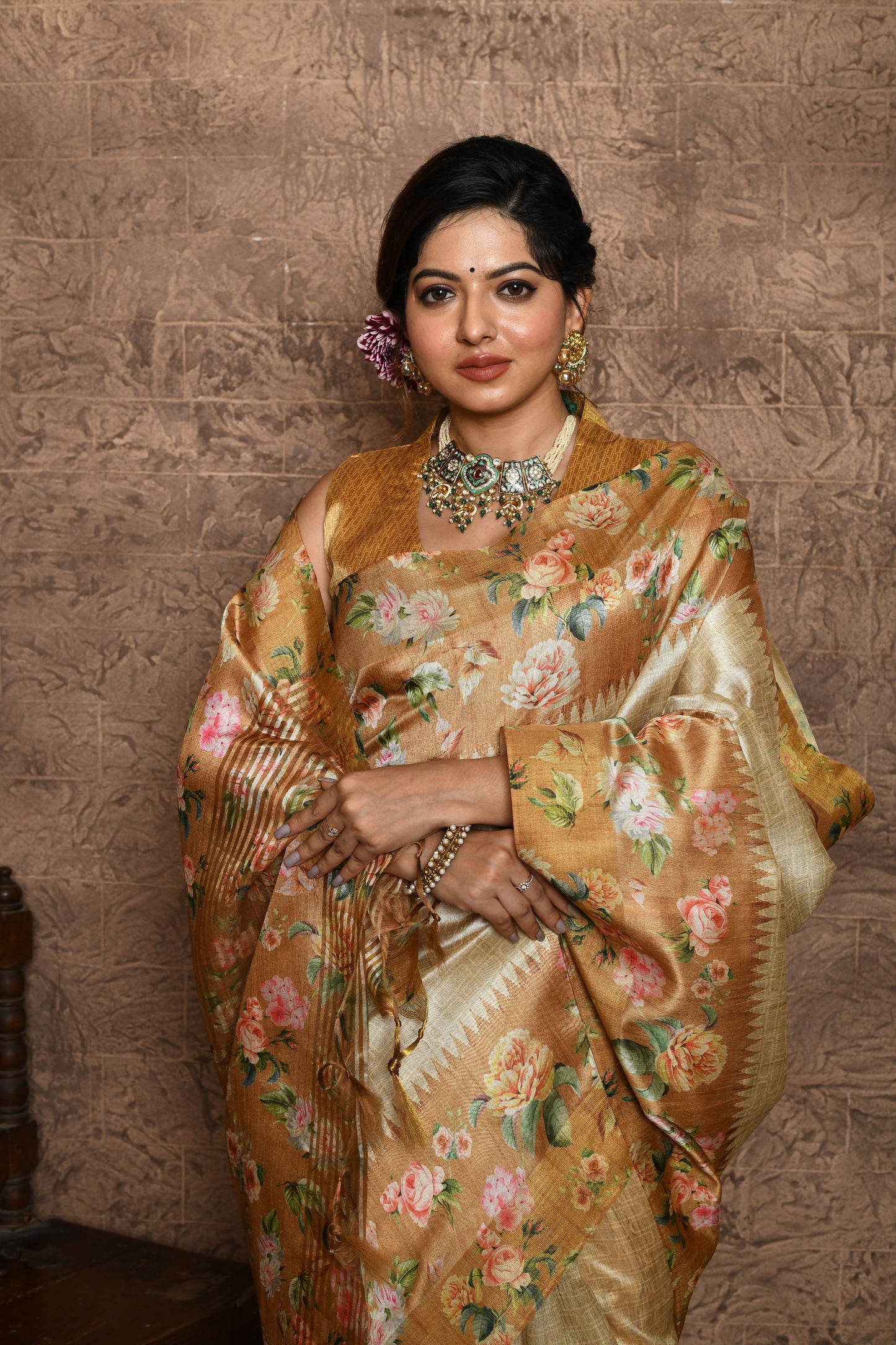 Effortless Grace: Designer Tussar Silk Saree with Contrast Accents