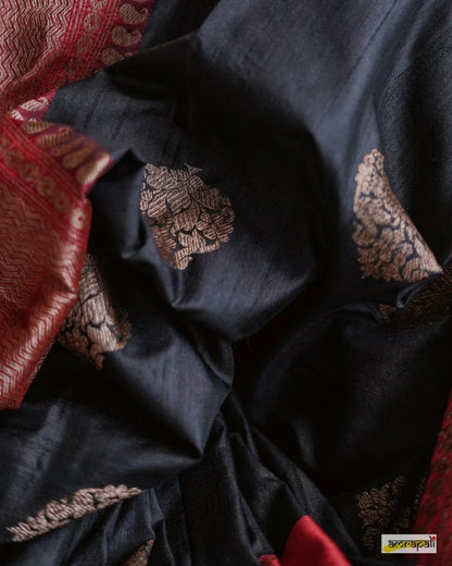 Elegant Banarasi Soft Silk Saree with Copper Zari Weaving