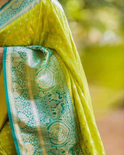Banarasi Soft Silk Saree – Classic Craftsmanship with Gold Zari Brocade