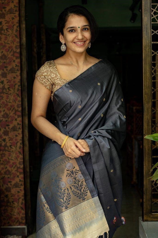 Elegant Soft Lichi Silk Saree with Rich Jacquard Work