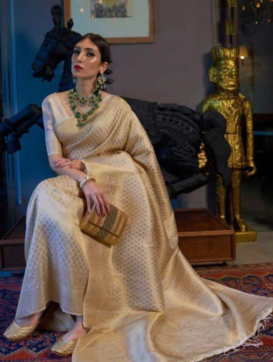 Royal Princess Golden White Woven Kanjivaram Saree