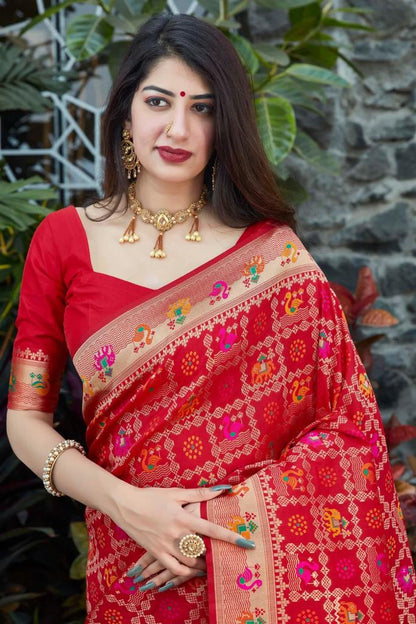 Punch Pink Handcrafted Kanjivaram Saree with All-Over Zari Weaving