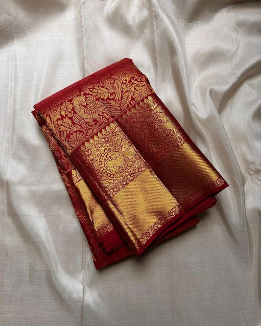 Elegant Simplicity in Banarasi Soft Silk – A Modern Minimalist's Dream