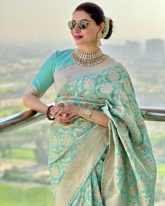 Banarasi Soft Silk Saree with Elegant Detailing & Timeless Appeal