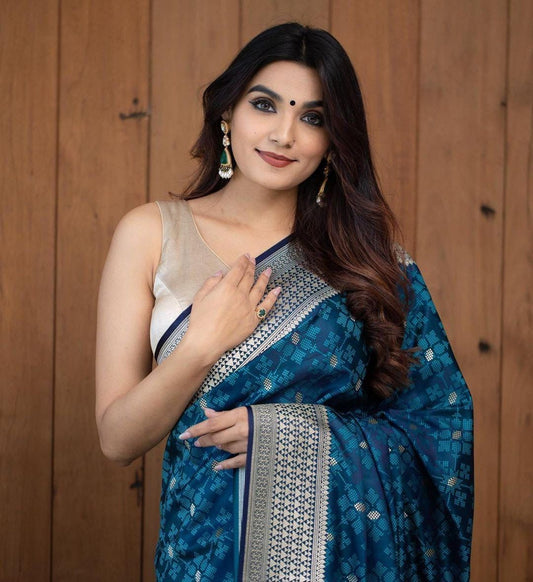 Banarasi Soft Silk Saree – A Timeless Classic of Elegance & Grace