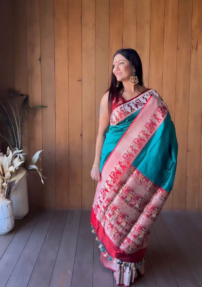 Exquisite Banarasi Soft Silk Saree with Zari Motifs & Jacquard Weave