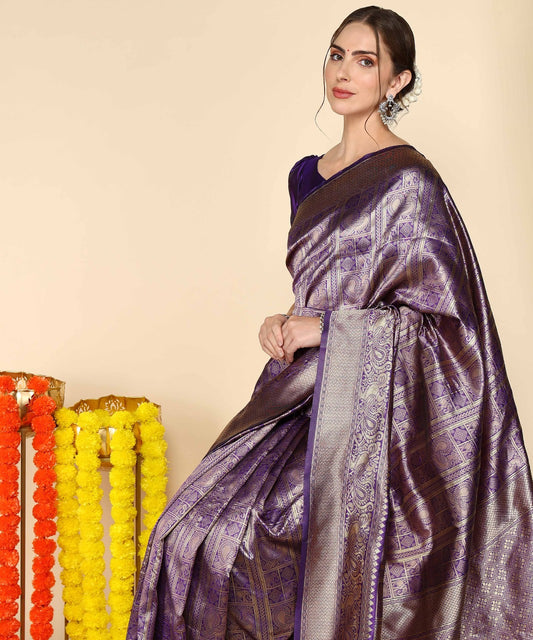 Banarasi Soft Silk Saree – Minimalistic Grace in Every Drape