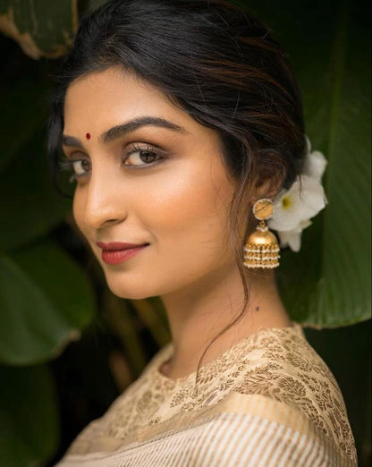 Banarasi Soft Silk Saree – The Charm of Simplicity and Style