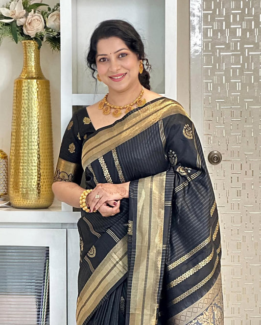 Elegant Banarasi Soft Silk Saree with Gold Zari Weaving