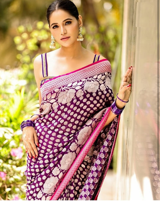 Elegant Banarasi Soft Silk Saree with Gold Zari Weaving