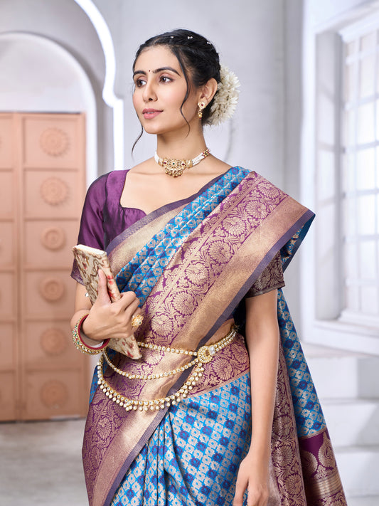 Elegant Banarasi Soft Silk Saree with Gold Zari Weaving