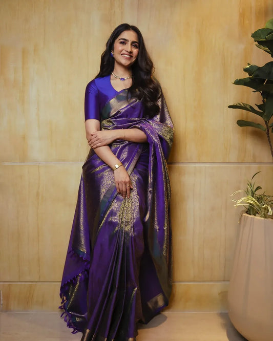 Banarasi Soft Silk Saree – Understated Elegance in Every Thread