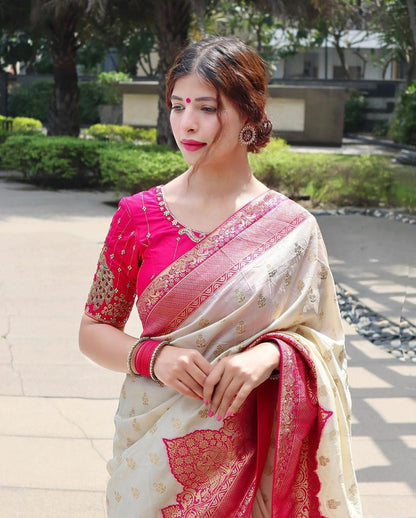 Graceful Elegance – Banarasi Soft Silk Kanjivaram Saree