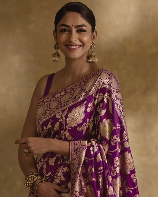 Elegant Banarasi Soft Silk Saree with Gold Zari Weaving