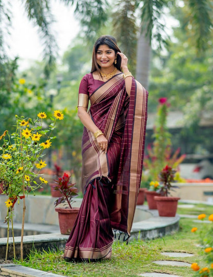 Banarasi Soft Silk Saree – Subtle Sophistication with Timeless Appeal
