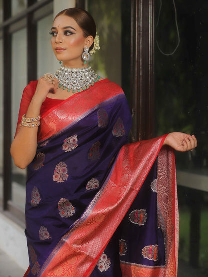 Elegant Banarasi Soft Silk Saree with Gold Zari Weaving