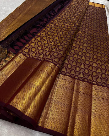 Elegant Simplicity in Banarasi Soft Silk – A Modern Minimalist's Dream