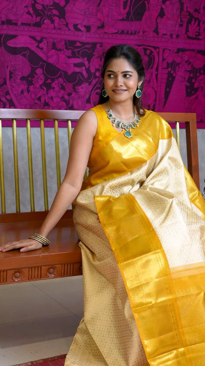 Regal Elegance – Banarasi Soft Silk Saree with Heavy Brocade & Gold Zari Weaving