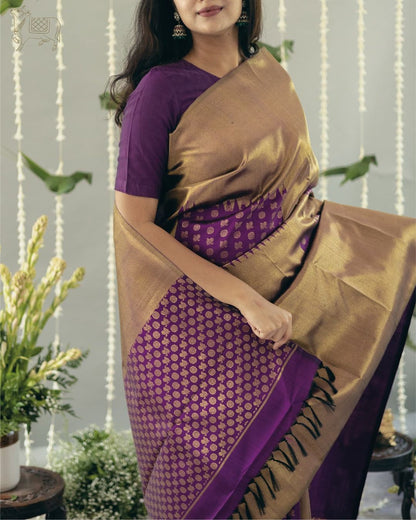 Timeless Banarasi Soft Silk Saree with Intricate Zari Weaving