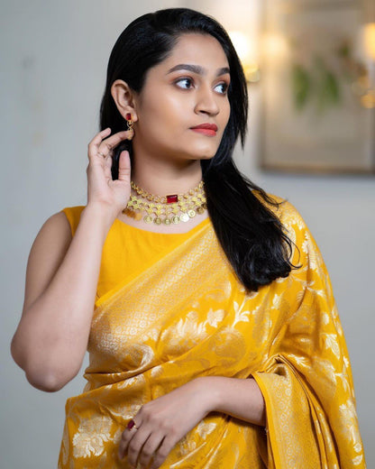 Kanjivaram Banarasi Soft Silk Saree – Timeless Elegance with Traditional Grace