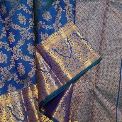Elegant Simplicity in Banarasi Soft Silk – A Modern Minimalist's Dream