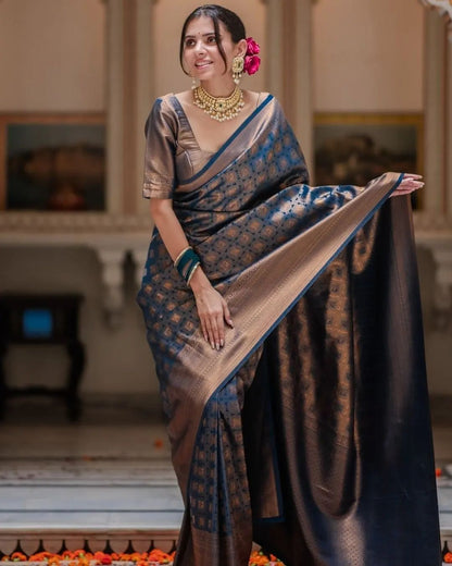 Banarasi Soft Silk Saree – Exquisite Weave, Stunning Pallu & Assured Original Quality