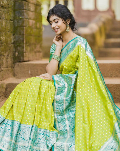 Banarasi Soft Silk Saree – Classic Craftsmanship with Gold Zari Brocade