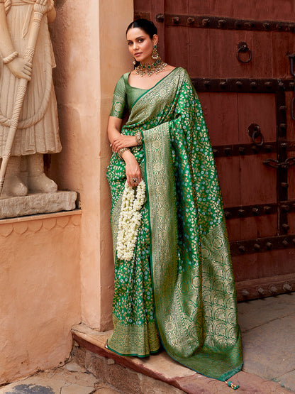 Elegant Banarasi Soft Silk Saree with Gold Zari Weaving