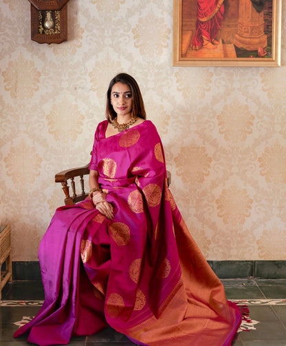 Banarasi Soft Silk Saree with Intricate Detailing & Striking Color Blend