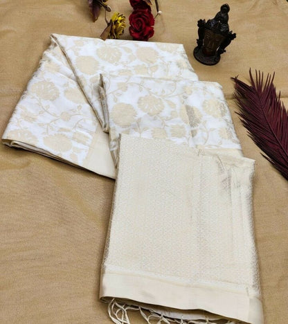Kanjivaram Silk Saree with Elegant Gold Zari Weaving – Perfect for Festive Occasions