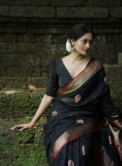 Graceful Elegance – Banarasi Soft Silk Saree with Gold Zari Weaving