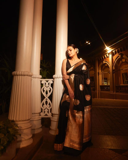 Elegant Simplicity in Banarasi Soft Silk – A Modern Minimalist's Dream