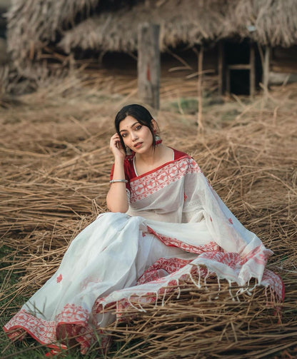 Festive Soft Linen Cotton Silk Saree with Rich Jacquard Pallu – Elegant Comfort for Every Celebration