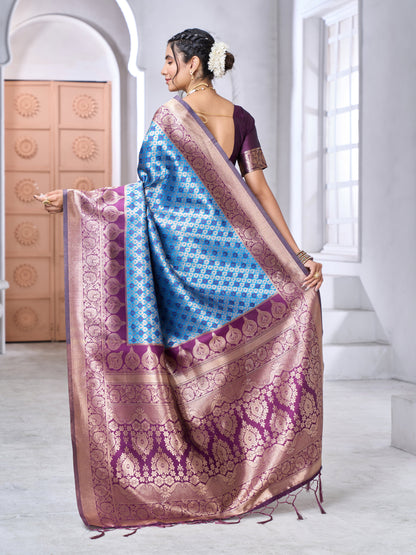 Elegant Banarasi Soft Silk Saree with Gold Zari Weaving