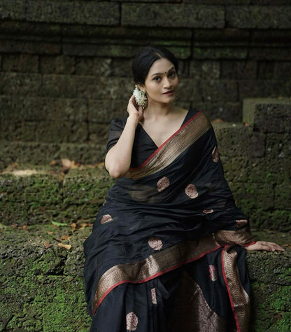 Graceful Elegance – Banarasi Soft Silk Saree with Gold Zari Weaving