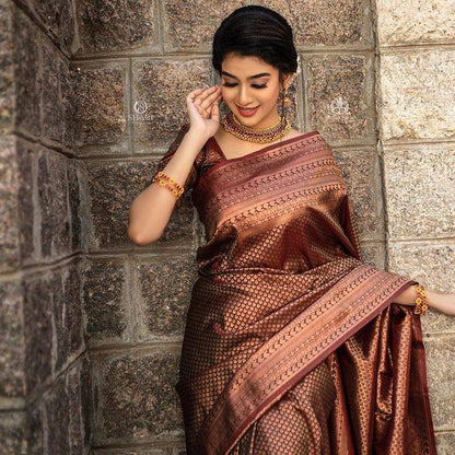 Traditional Grace in Copper – Banarasi Silk Saree