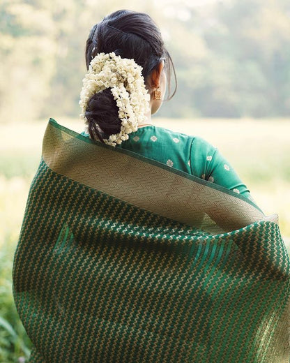 Banarasi Soft Silk Kanjivaram Saree with Elegant Border Design