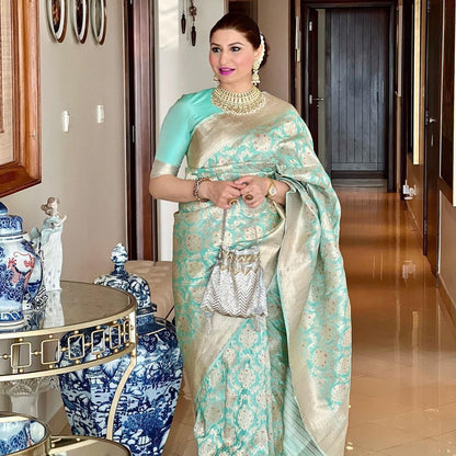 Banarasi Soft Silk Saree with Elegant Detailing & Timeless Appeal