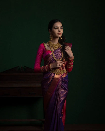 Elegant Banarasi Soft Silk Saree – Traditional Weave & Artistic Pallu Finish