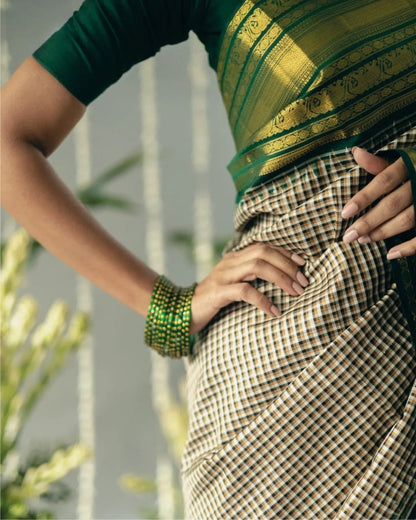 Iconic Banarasi Soft Silk Saree – Perfect for Your Special Day