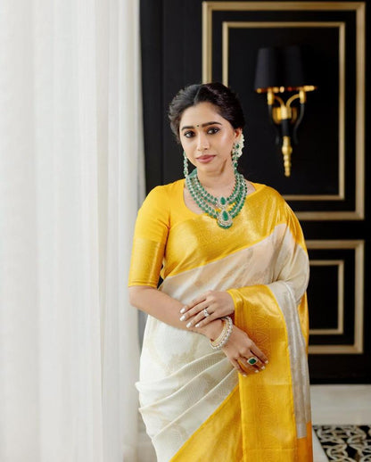 Effortless Elegance – Banarasi Soft Silk Saree with Gold Zari Weaving