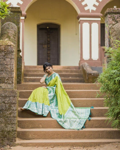 Banarasi Soft Silk Saree – Classic Craftsmanship with Gold Zari Brocade