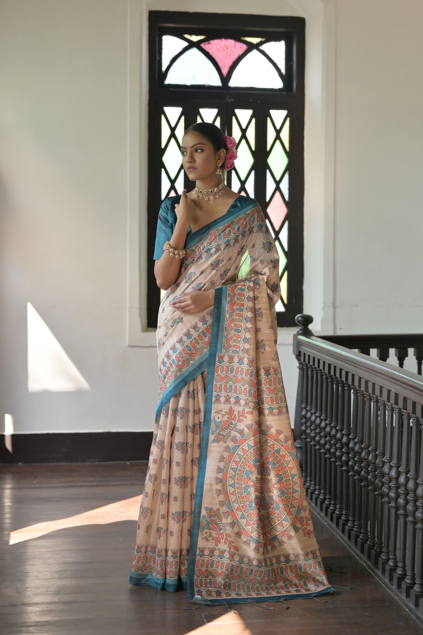 Graceful Soft Tussar Silk Saree with Printed Pallu and Contrast Blouse