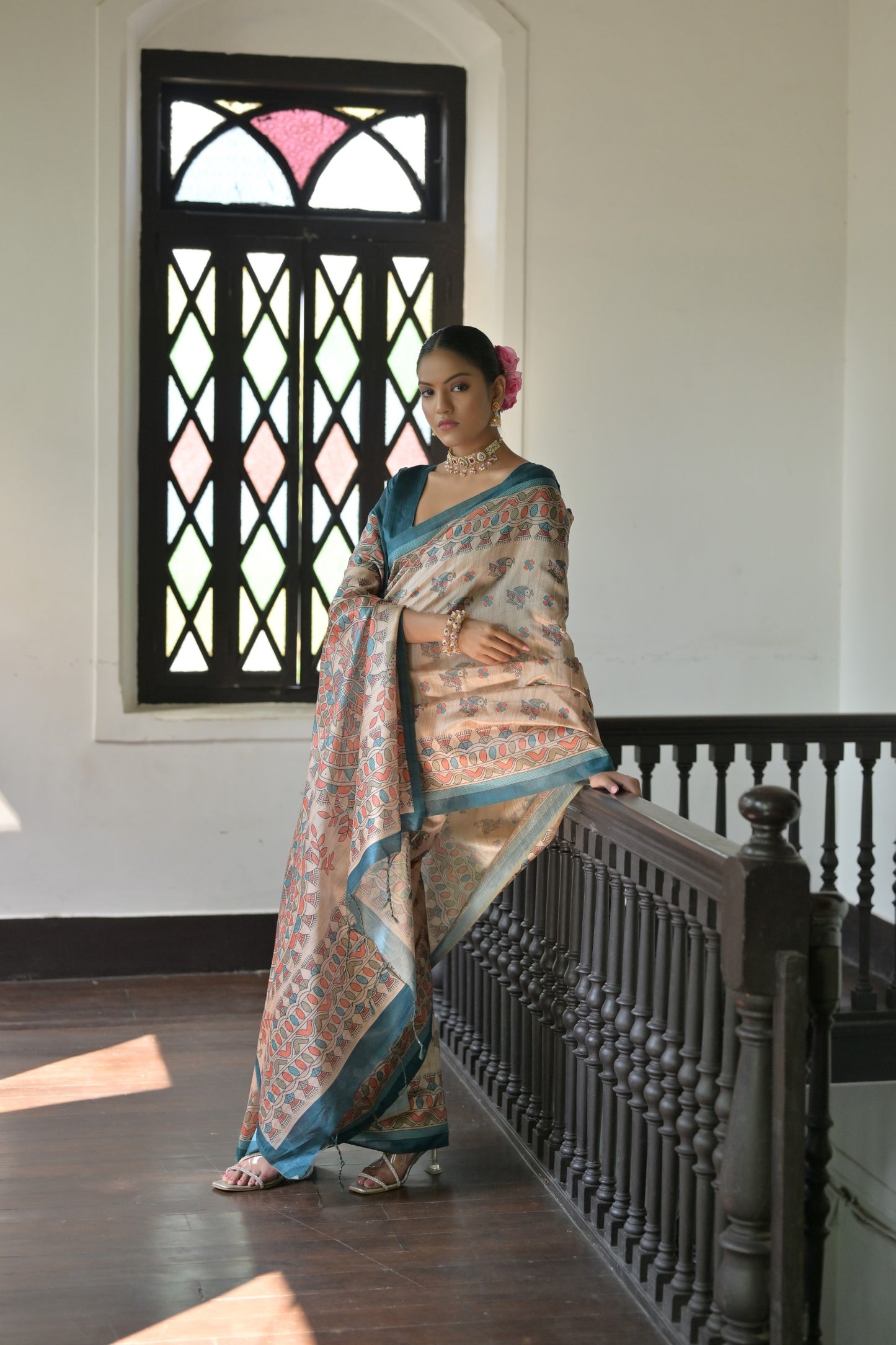 Graceful Soft Tussar Silk Saree with Printed Pallu and Contrast Blouse