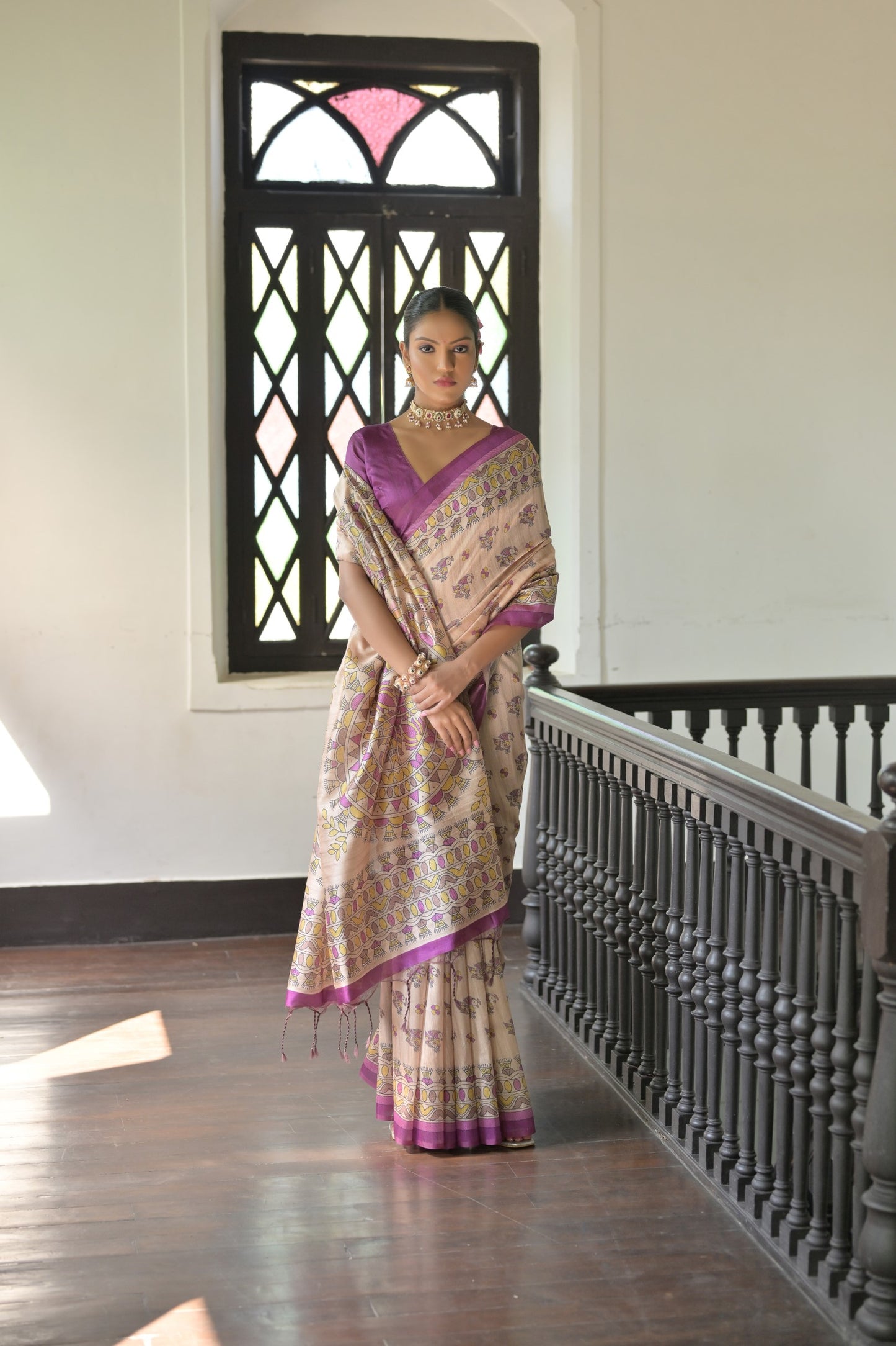 Graceful Soft Tussar Silk Saree with Printed Pallu and Contrast Blouse