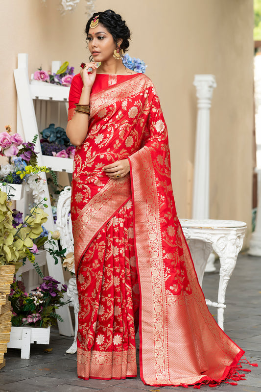 Traditional Banarasi Katan Silk Saree with Gorgeous Pallu Design