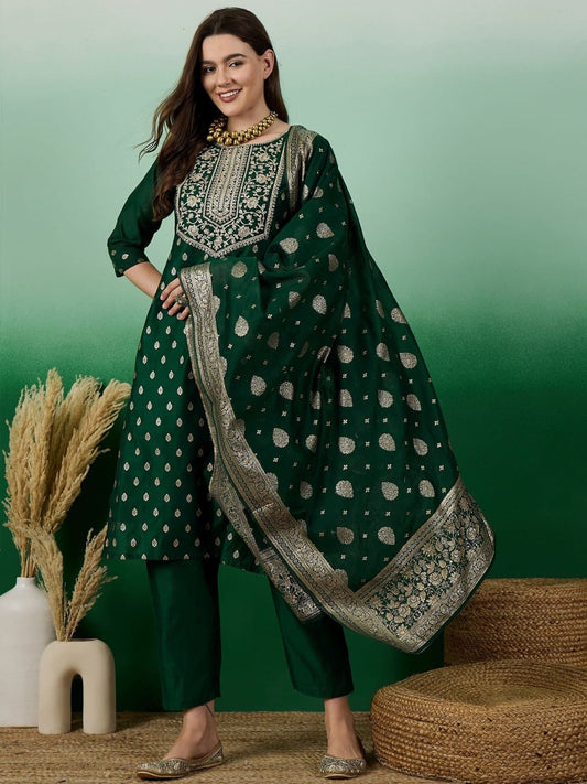 Pure Jacquard Weaving Suit Set with Embroidered Neck and Zari Accents