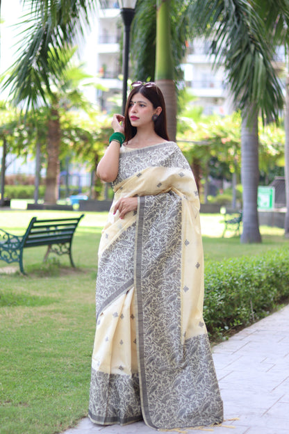 Elegant Handloom Silk Sarees with Intricate Weaving - Perfect for Grand Occasions